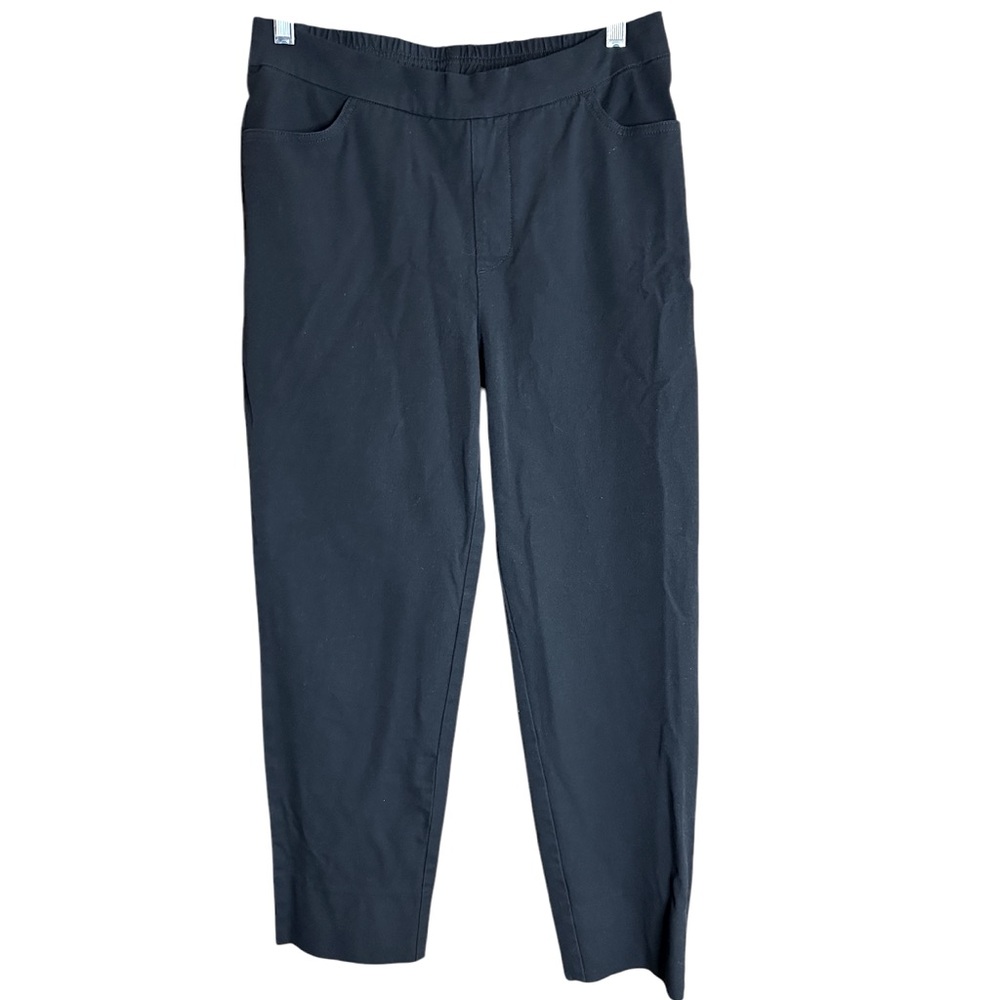 Isaac Mizrahi Live Black Pull On Style dress pants with pockets